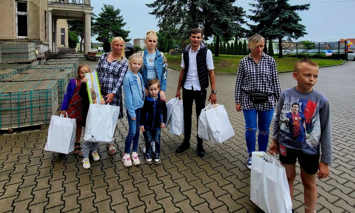 Z okazji Dnia Dziecka obdarowali dzielnych pacjentów szpitali. W akcję włączyła się cała społeczność [ZDJĘCIA] - Zdjęcie główne