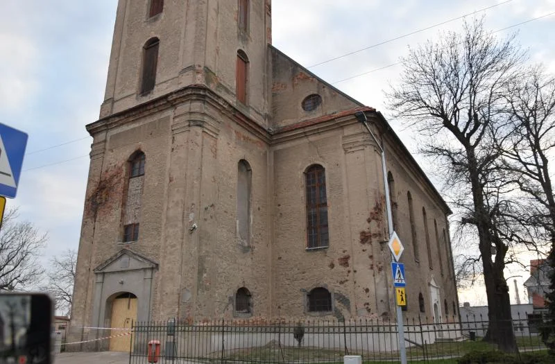 Remont kościoła poewangelickiego w Zdunach