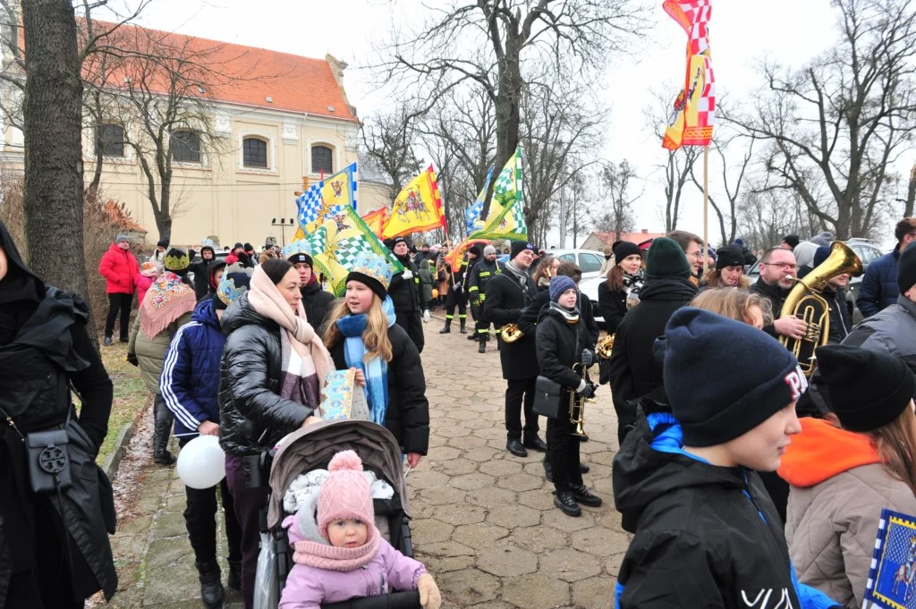 Orszak Trzech Króli w Żerkowie 2024 zdjęcia