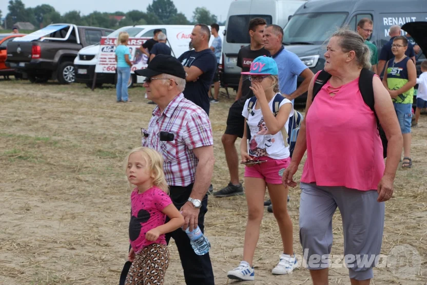 Zlot starych ciągników  wKucharach