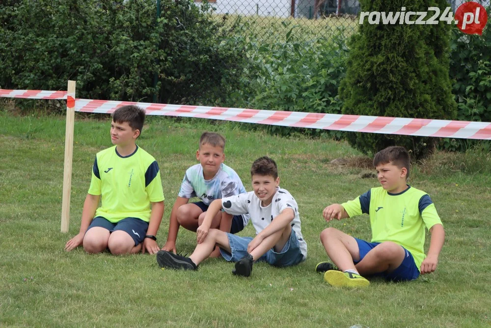 Charytatywny piknik sportowy w Szkaradowie