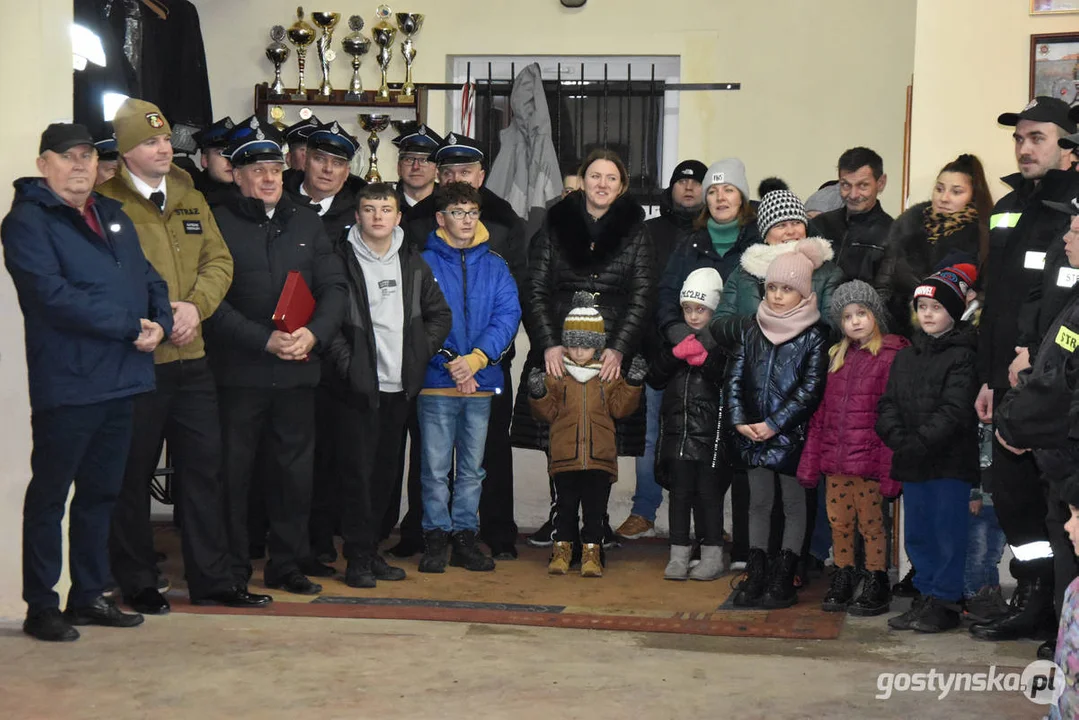 Do jednostki OSP w Kunowie przyjechał wóz strażacki