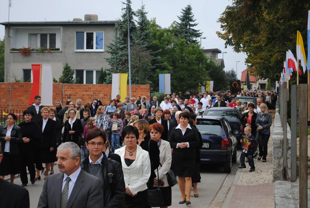 PLESZEW-PARAFIA ŚW. JANA CHRZCICIELA