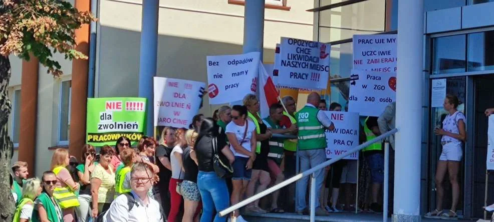 Protest w czasie sesji Rady Miejskiej w Jarocinie