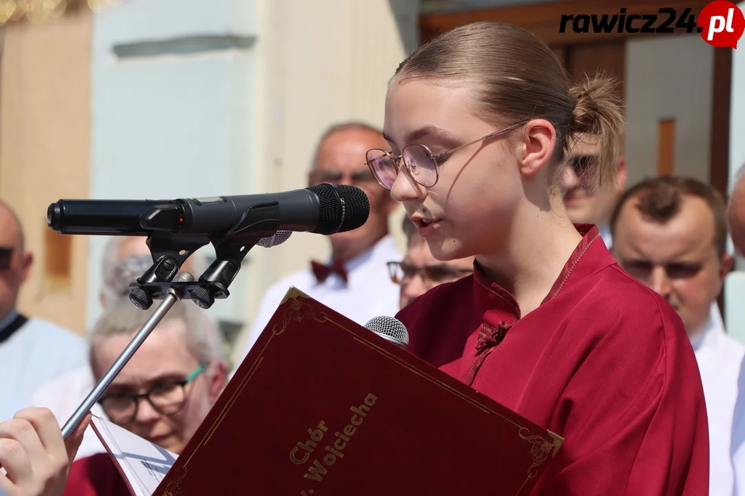 Rawicz. Procesja w Boże Ciało ulicami miasta (2023)