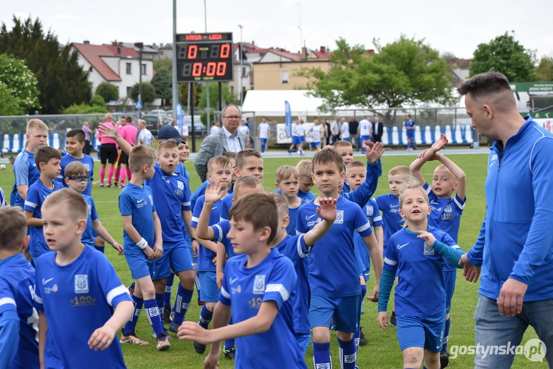 Mecz oldboyów Kani Gostyń i Lecha Poznań na 100-lecie Kani