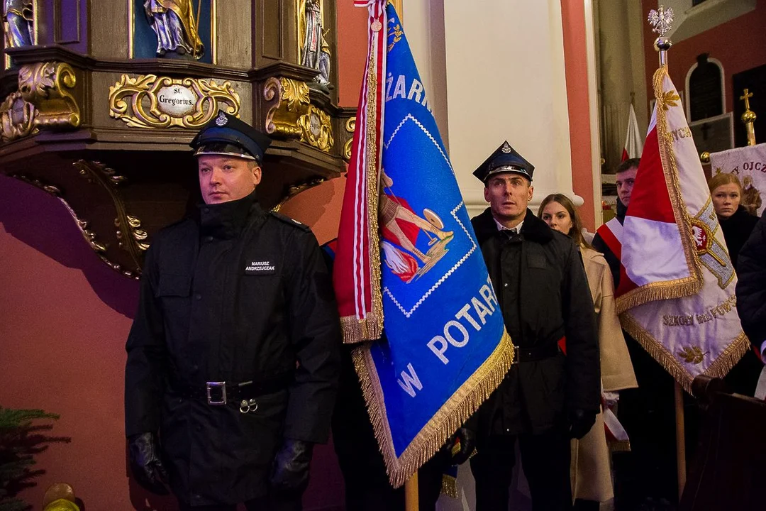 Nagrody burmistrza Jarocina rozdane. Zobacz, kto otrzymał "Taczaka" i nagrody za prace dyplomowe