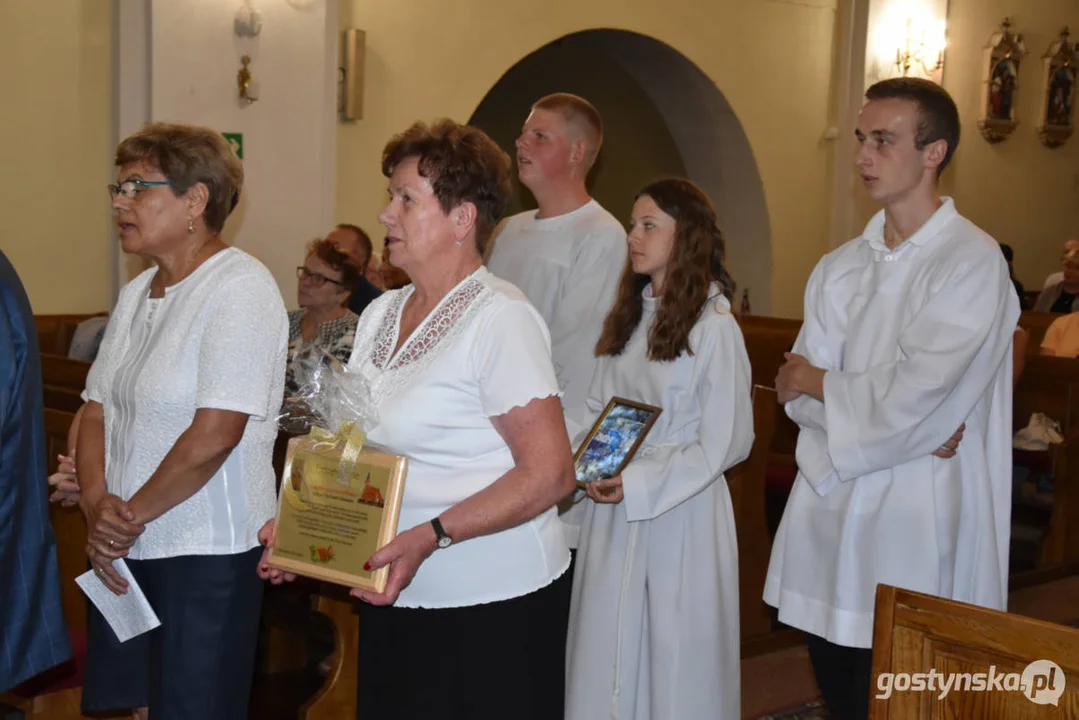 Pożegnanie proboszcza ks. Artura Michalaka w parafii pw. Świętej Trójcy w Zimnowodzie