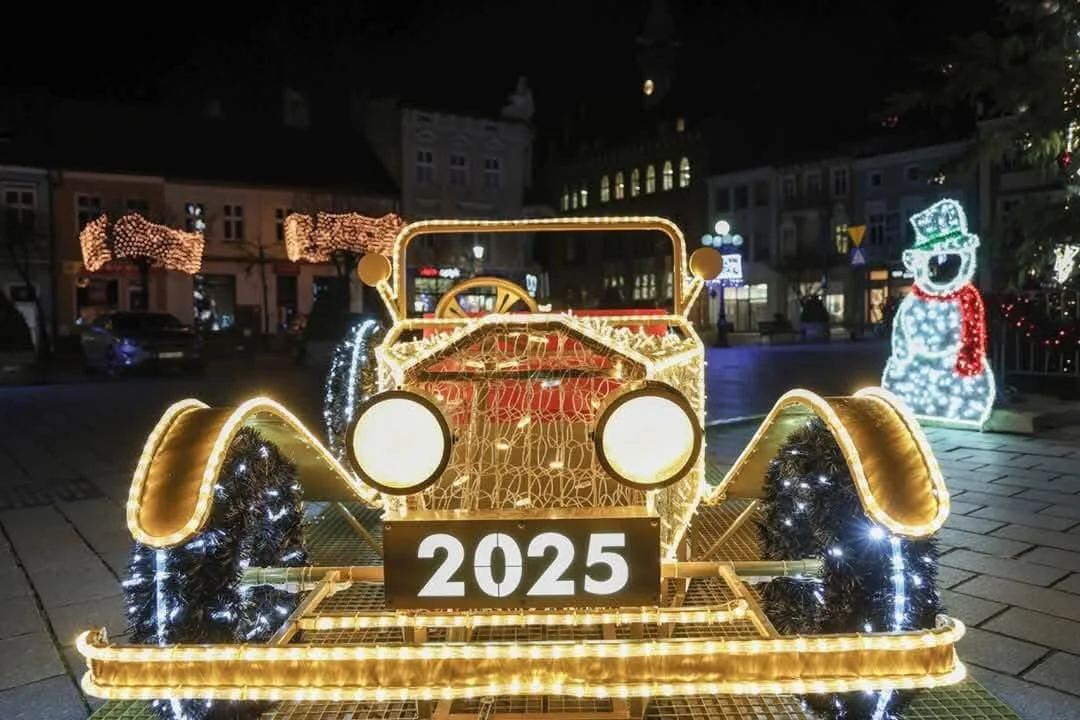 „Świetlna Stolica Polski”. To wielkopolskie miasto znalazło się w finale konkursu - Zdjęcie główne