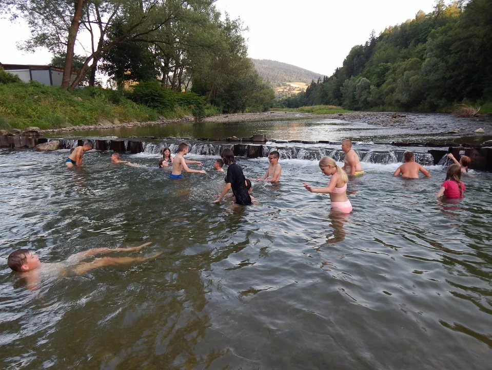 Dzieci z Sulmierzyc na koloniach w Milówce