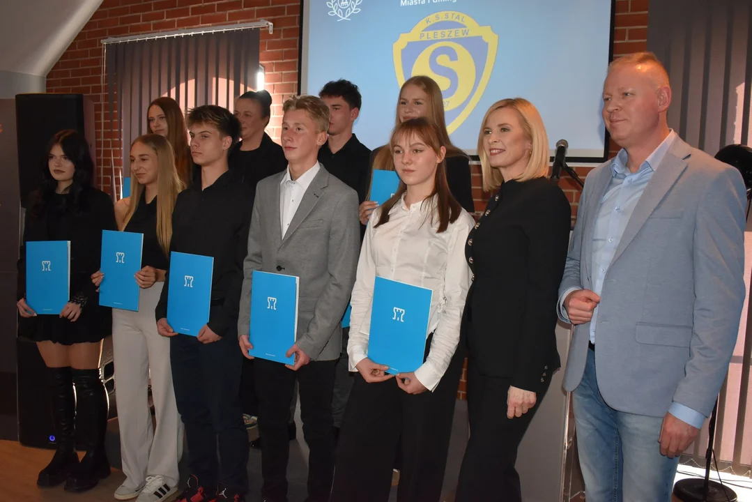 Pokazują klasę na krajowej i międzynarodowej arenie. Młodzi sportowcy z Pleszewa nagrodzeni