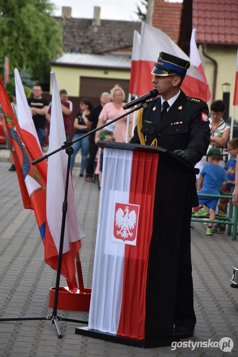 Przekazanie wozu strażackiego dla jednostki OSP w Pogorzeli