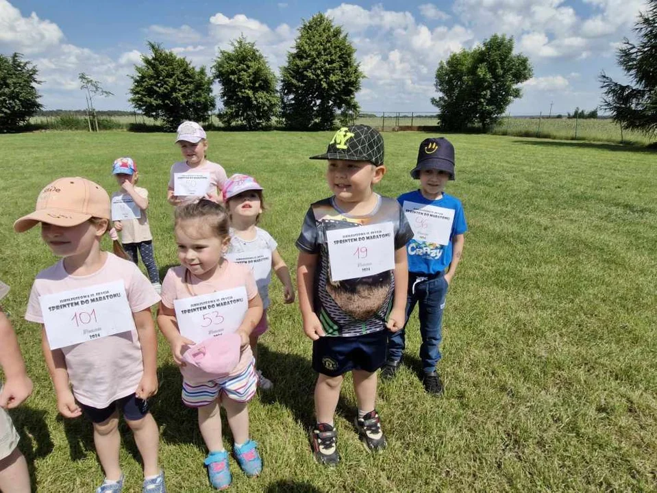 Przedszkolaki z Mieszkowa w akcji „Sprintem do maratonu”