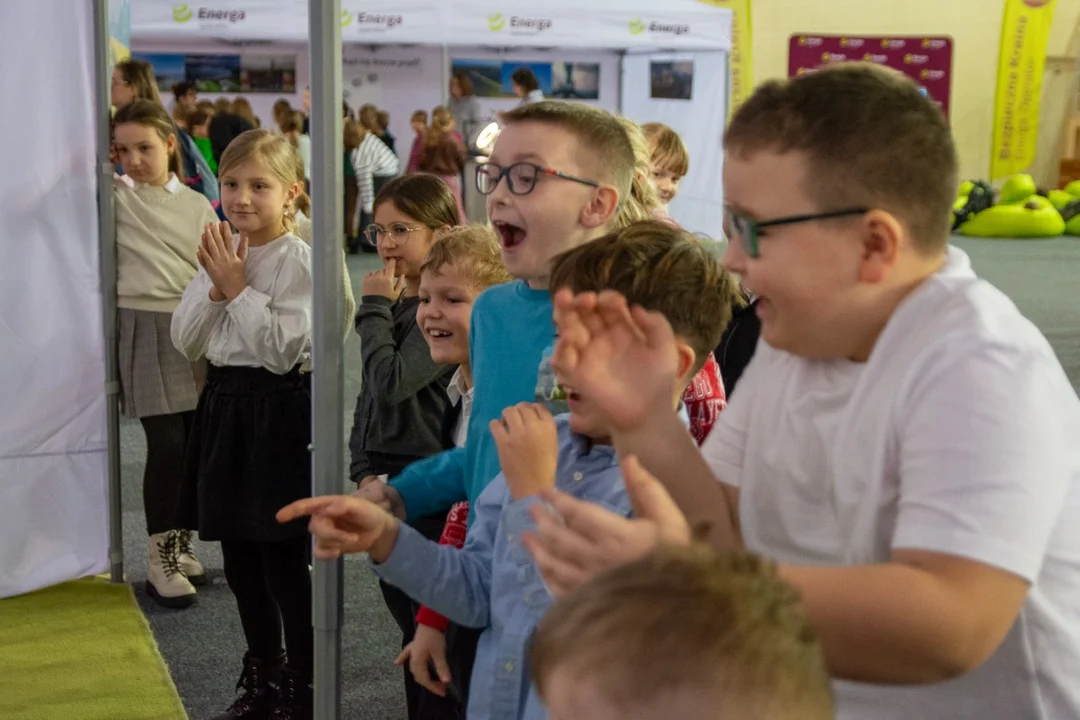 Bezpieczna Kraina w Jarocinie. Niezwykłe doświadczenia dla dzieci [ZOBACZ ZDJĘCIA] - Zdjęcie główne