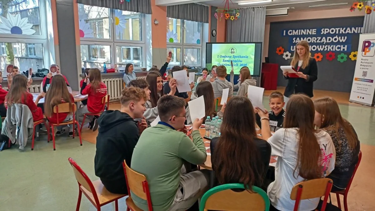 Ważne spotkanie w gminie Kotlin. Samorządy uczniowskie dyskutowały o hejcie