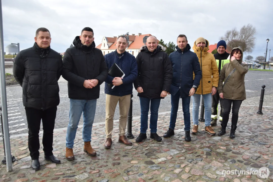 Nowy parking przed bazyliką na Świętej Górze