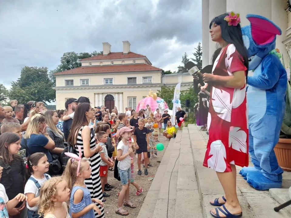 Bajkowy festyn w  Śmiełowie