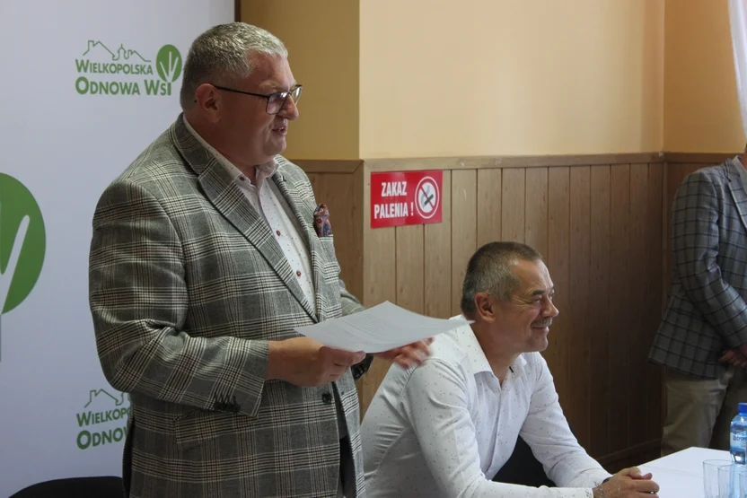 Podpisanie umów w ramach programu Wielkopolska Odnowa Wsi w Wieczynie