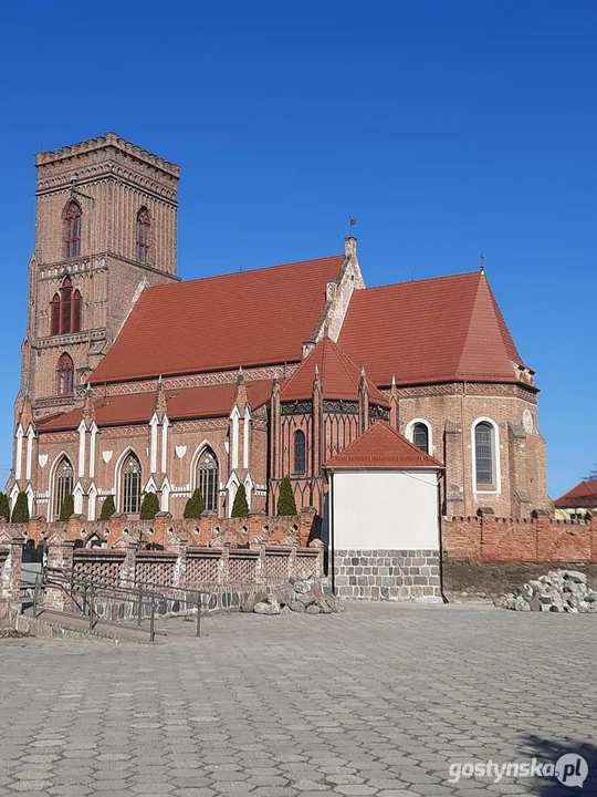 Kościół w Pępowie nareszcie z nowym dachem