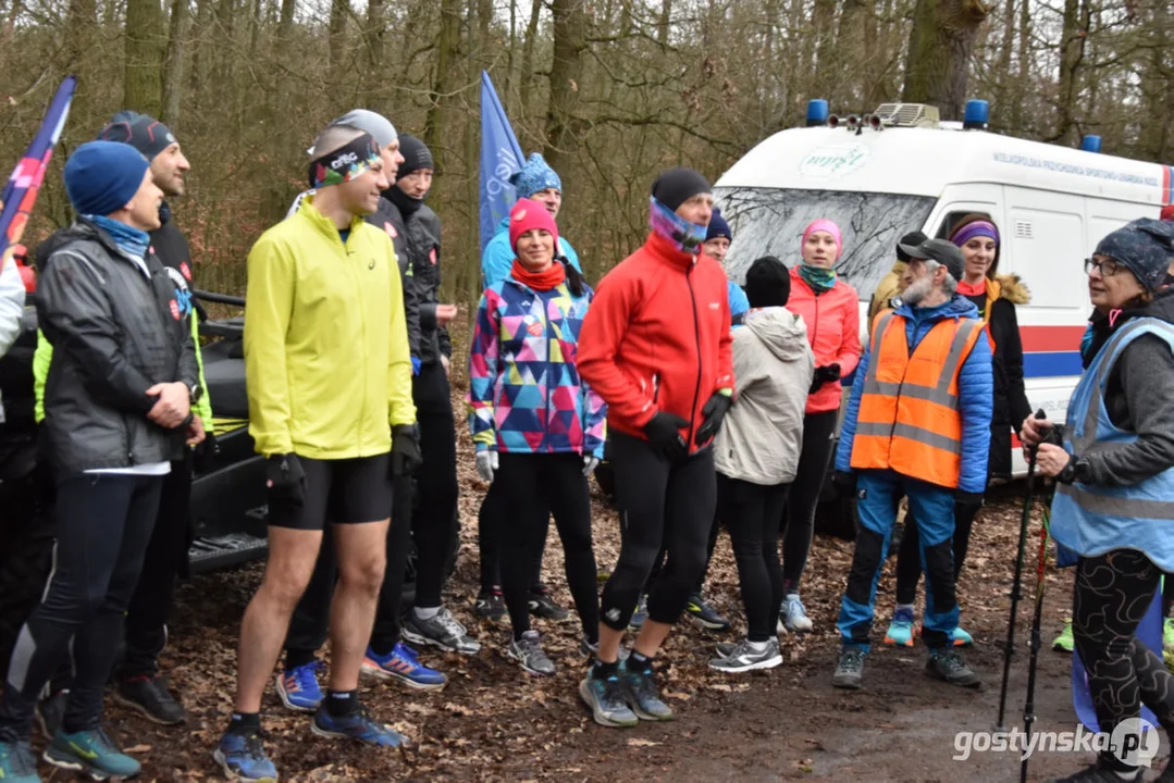 Biegająco zagrali dla WOŚP - Parkrun Gostyń i Grupa Nieprzemakalni Gostyń razem na trasie