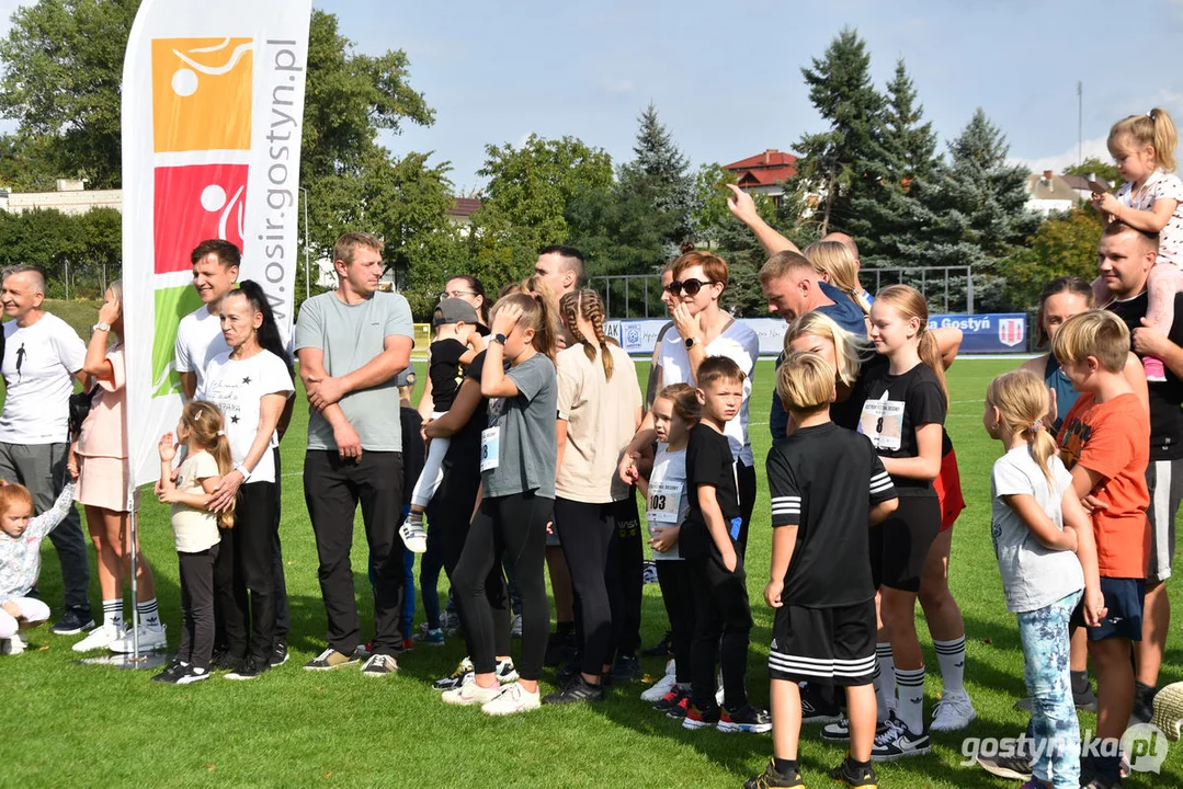 II Rodzinny Festiwal Biegowy w Gostyniu. Bieżnię opanowały dzieci