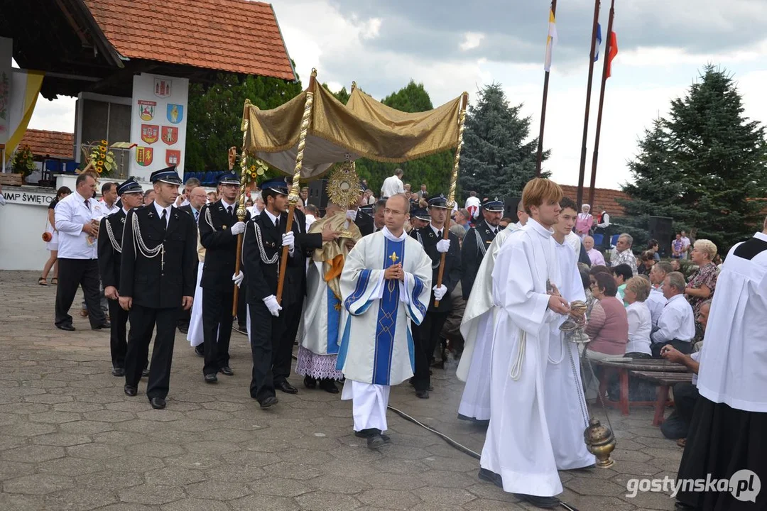 Dożynki powiatowe na Świętej Górze w 2013