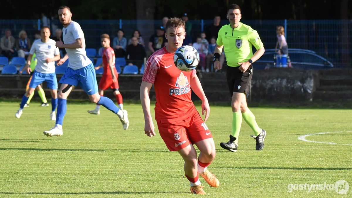 Korona Piaski - Huragan Pobiedziska 1 : 1