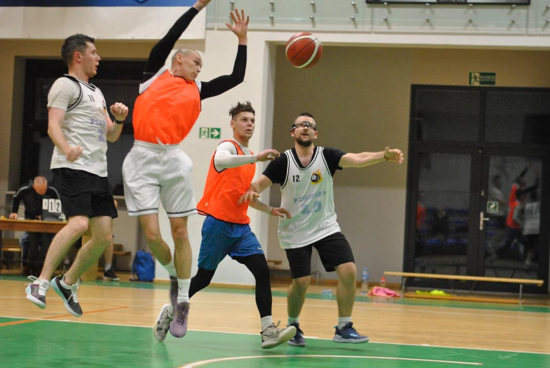 Pleszewska Liga Koszykówki 3X3 zainaugurowana - Zdjęcie główne