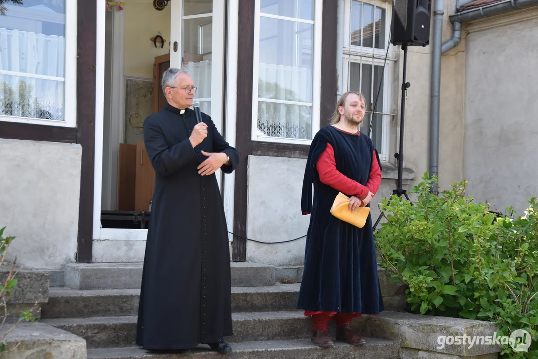 Dzień z Małgorzatą - Jarmark Średniowieczny w gostyńskiej farze