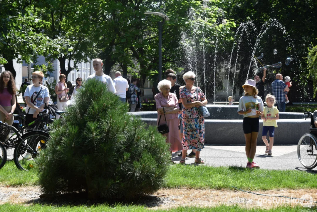 Lokalni Wy-Twórcy w akcji - na kilka godzin do życia przywrócili planty w Gostyniu