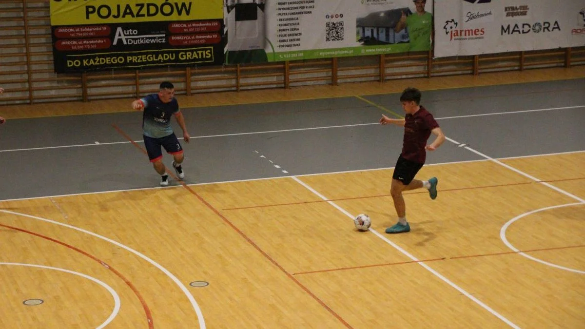 Druga kolejka Jarocińskiej Ligi Halowej Piłki Nożnej