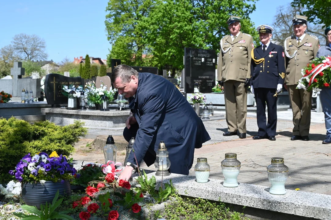 Dzień Zwycięstwa w Pleszewie. Pamiętali o ofiarach wojny [ZDJĘCIA] - Zdjęcie główne