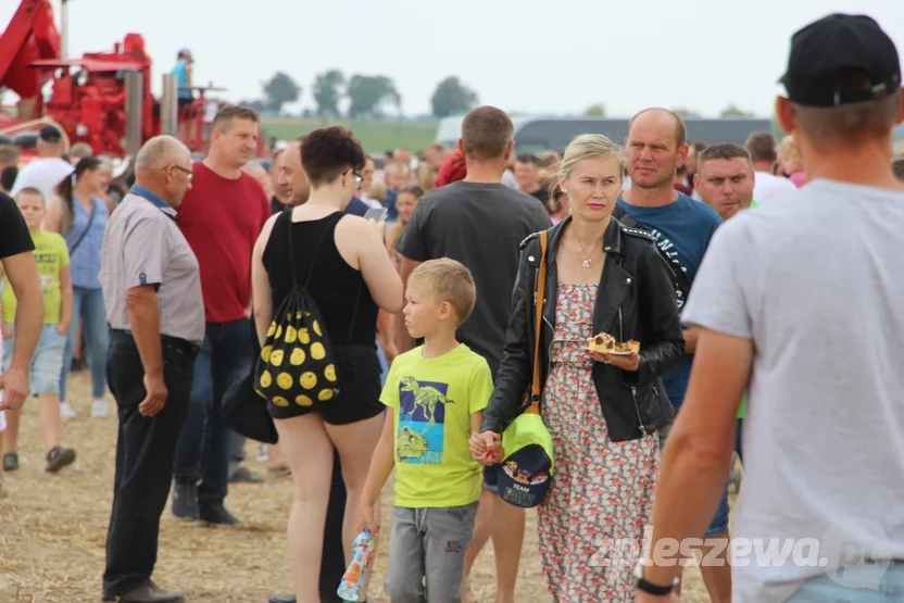 Zlot starych ciągników  wKucharach