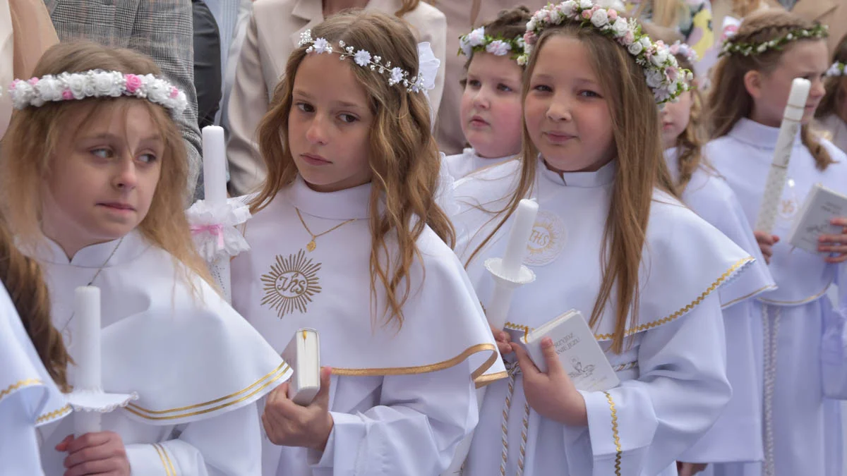 I Komunia Święta w parafii pw. Ducha Świętego i Najświętszego Serca Pana Jezusa w Gostyniu