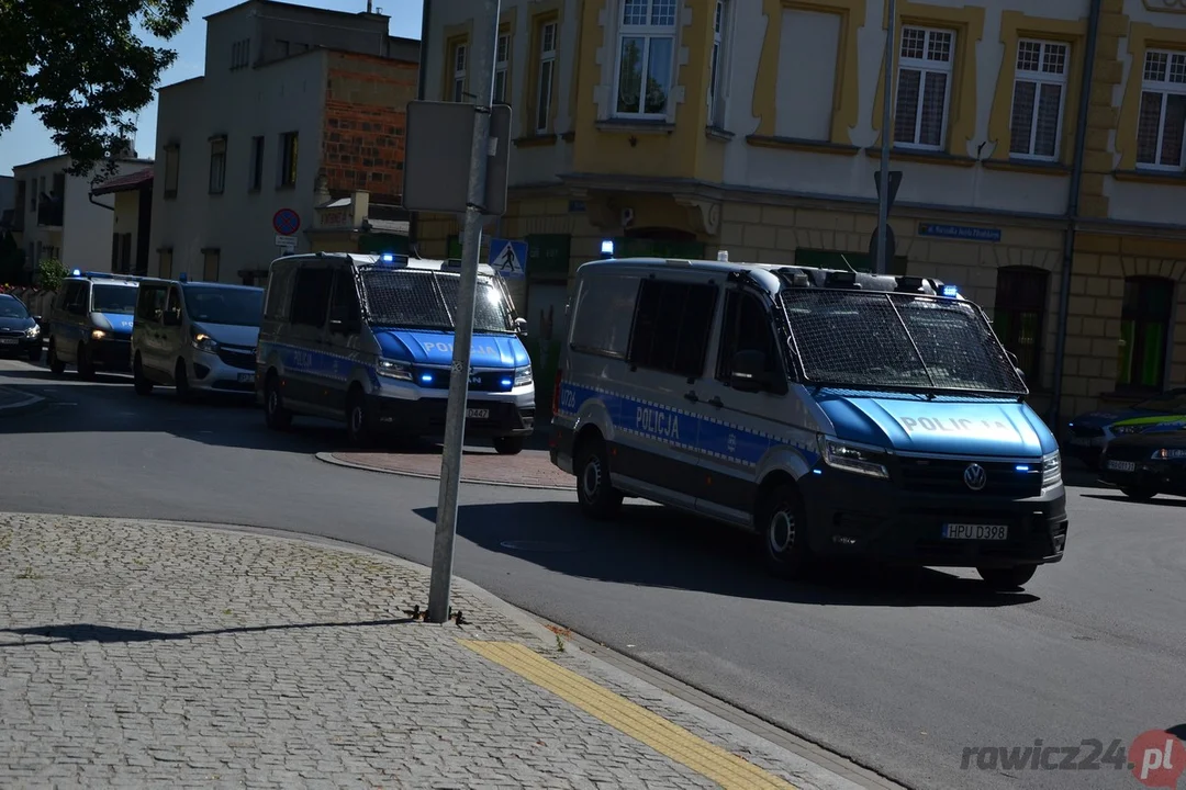 Marsz Równości i kontrmanifestacje w Rawiczu