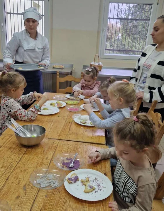 Zajęcia dla przedszkolaków w Zespole Szkół Ponadpodstawowych nr 1 w Jarocinie