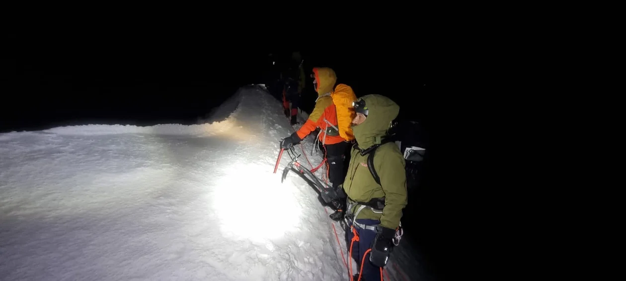 Ultramaratończyk Rafał Przybył z Bodzewka Pierwszego zdobył Mont Blanc