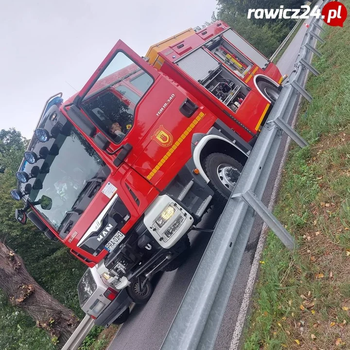 Kolizja na trasie Bartoszewice - Jutrosin