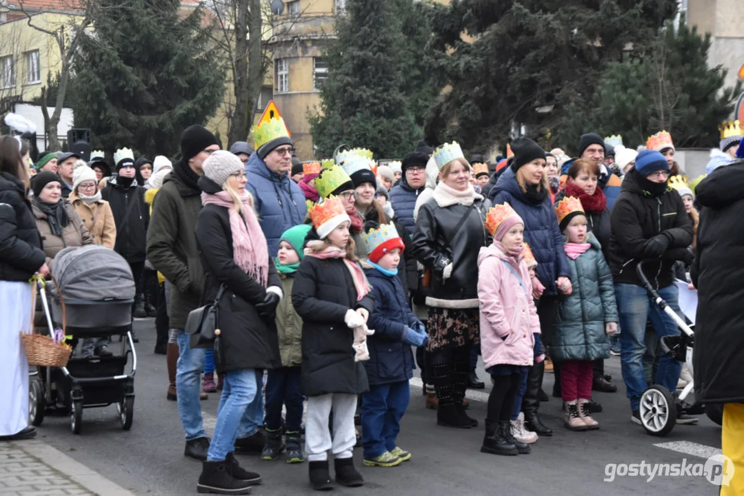 "W jasełkach leży" - Orszak Trzech Króli na ulicach Gostynia