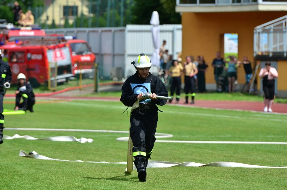 Drużyny z OSP Cielcza bezkonkurencyjne podczas gminnych zawodów w Jarocinie