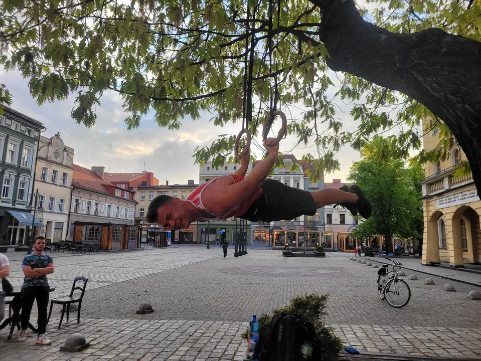 Dawid Adamczak - mistrz świata w kalistenice i street workout