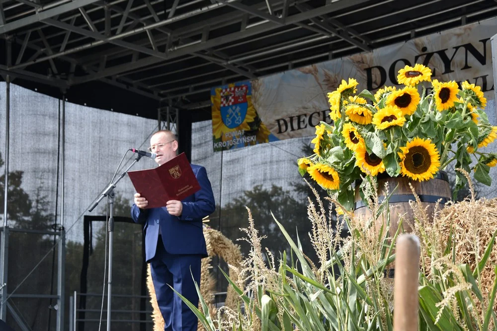 Dożynki powiatowe w Lutogniewie 2019