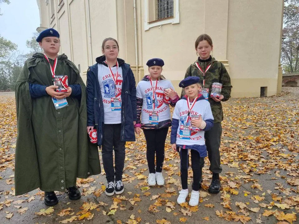 Zbiórka na cmentarzach w Jarocinie i Żerkowie