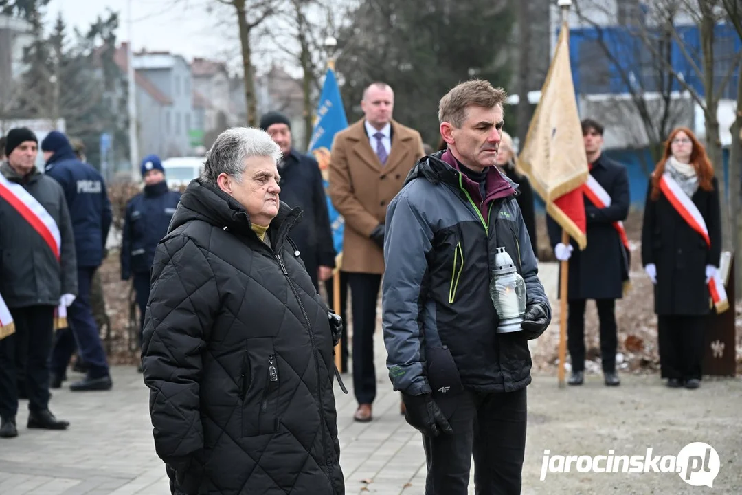 Kwiaty w rocznicę wyzwolenia Jarocina [ZDJĘCIA, WIDEO] - Zdjęcie główne