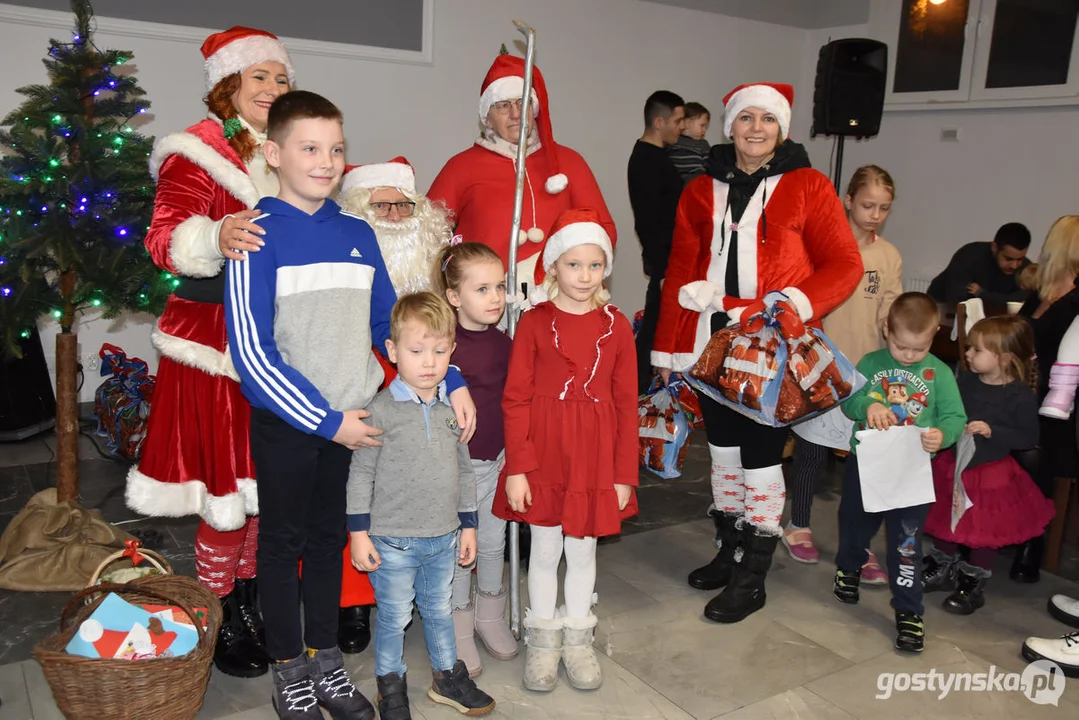 Święty Mikołaj odwiedził Brzezie (gm. Gostyń)