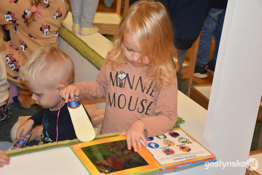 "Mała książka - wielki człowiek". Podsumowanie ogólnopolskiej kampanii w bibliotece w Gostyniu