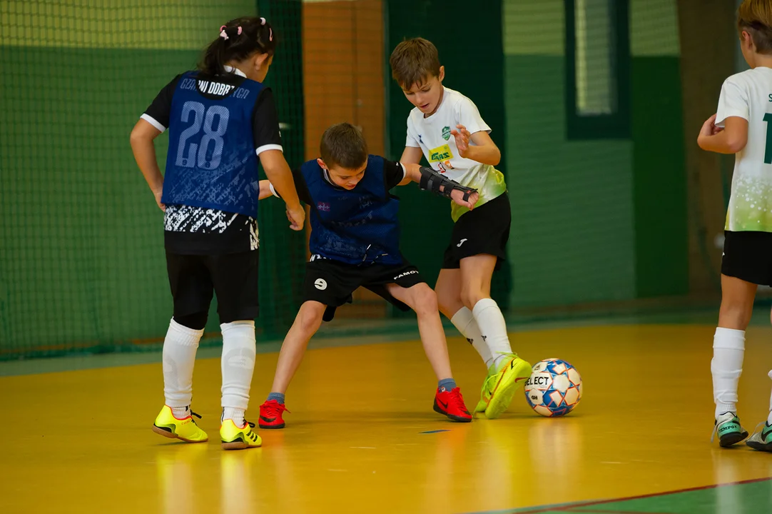 Akademia Talentów i Biały Orzeł na Sportowych Mikołajkach