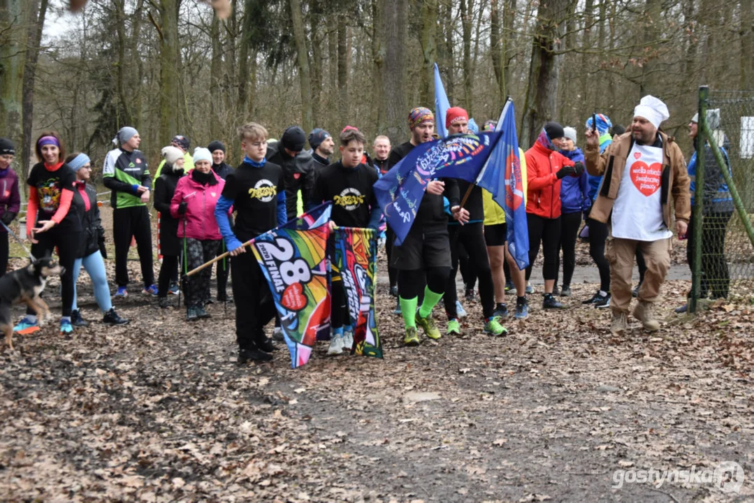 Biegająco zagrali dla WOŚP - Parkrun Gostyń i Grupa Nieprzemakalni Gostyń razem na trasie