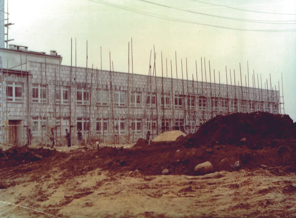 Budowa szpitala. Pawilon D. 1981 rok