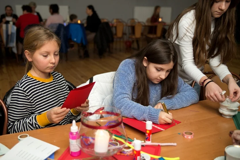 Mikołajki w Choczu z Fundacją Pomocy Dzieciom Humana